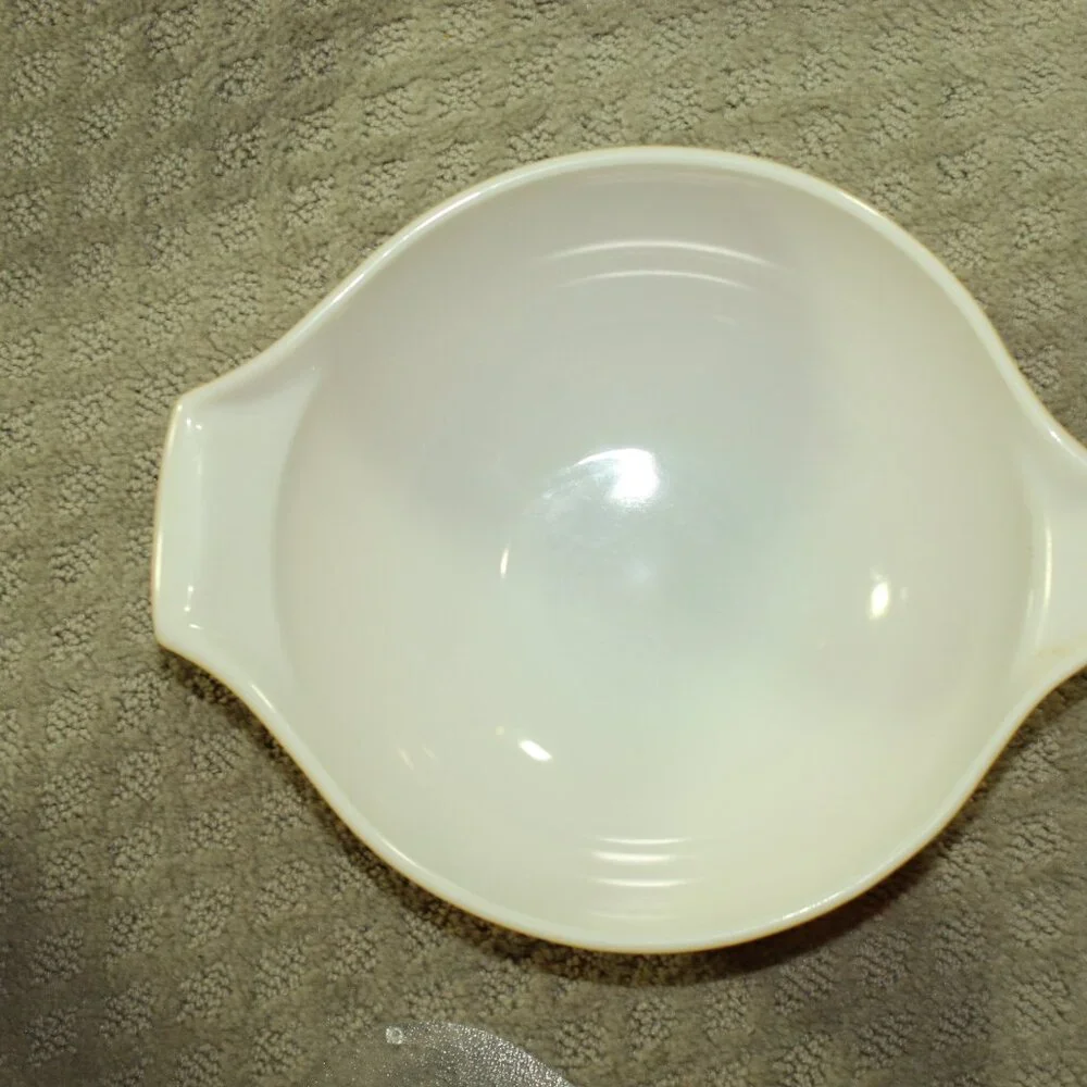 VTG Pyrex Butterfly Gold Cinderella Nesting Mixing Bowls Complete Set of 4 – USA